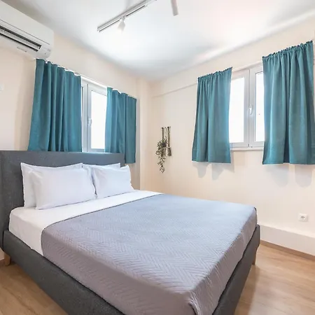 Апартаменты Majestic Penthouse W Acropolis View *