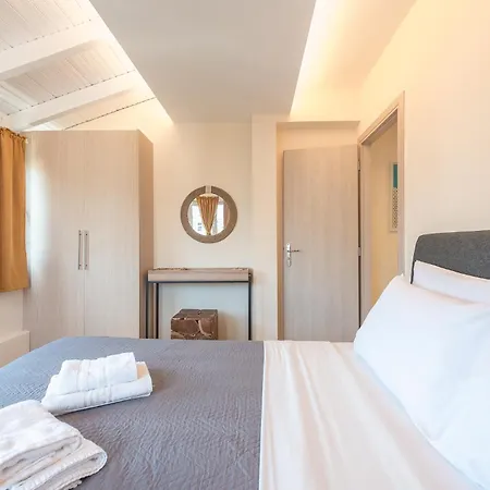 Majestic Penthouse W Acropolis View Апартаменты Афины