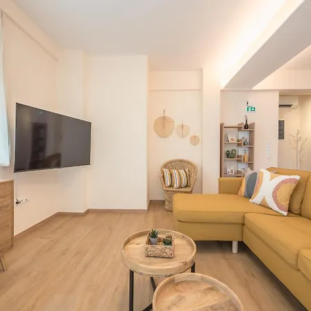 Апартаменты Majestic Penthouse W Acropolis View *