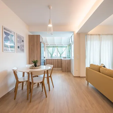 Majestic Penthouse W Acropolis View * Афины