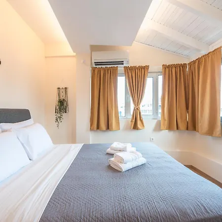 Апартаменты Majestic Penthouse W Acropolis View Афины