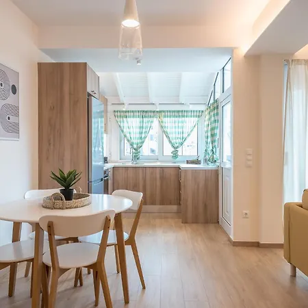 Апартаменты Majestic Penthouse W Acropolis View