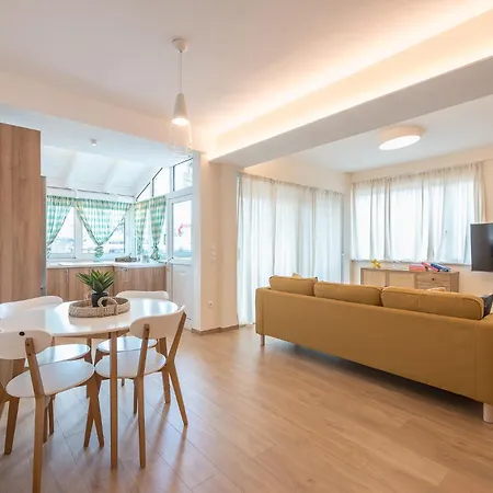 Majestic Penthouse W Acropolis View * Афины
