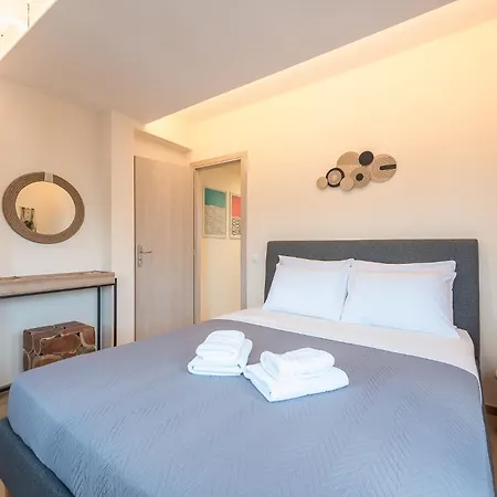 Апартаменты Majestic Penthouse W Acropolis View Афины
